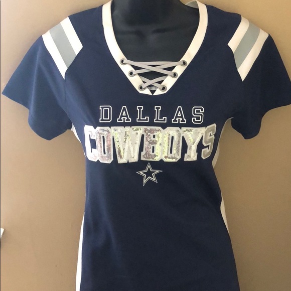 NFL Tops - Women’s Dallas cowboy top sizeM great condition